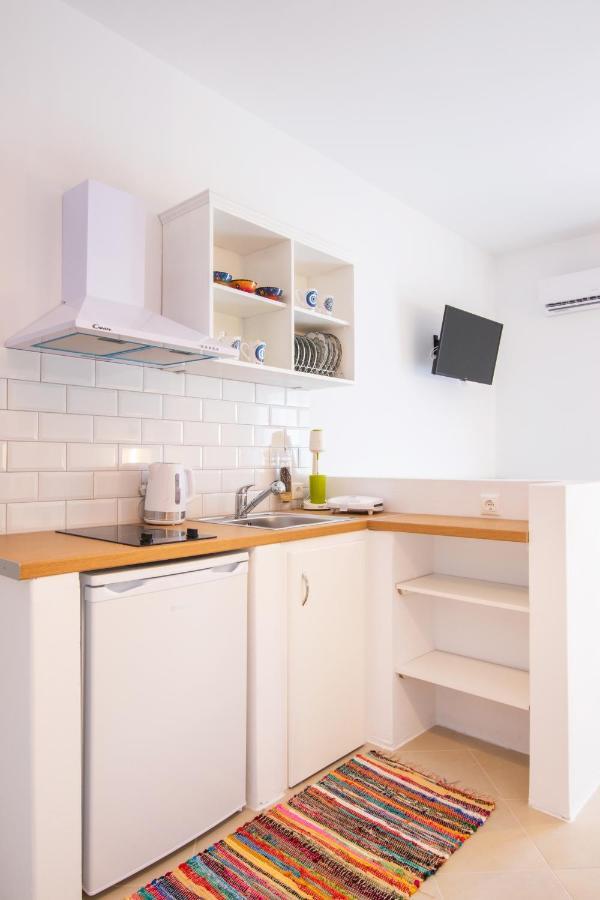 Anemos Guest Apts Karpatos Zewnętrze zdjęcie