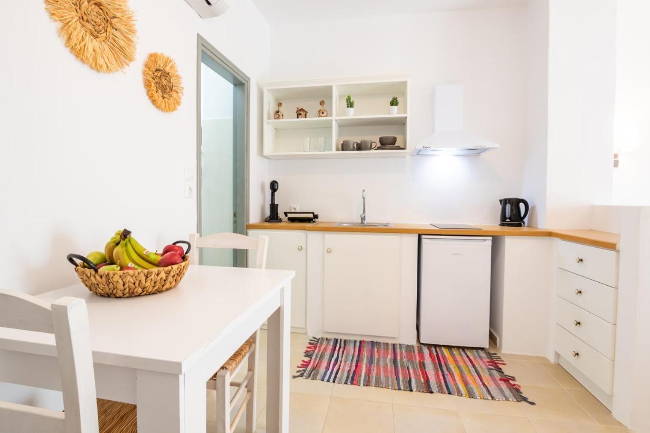 Anemos Guest Apts Karpatos Zewnętrze zdjęcie